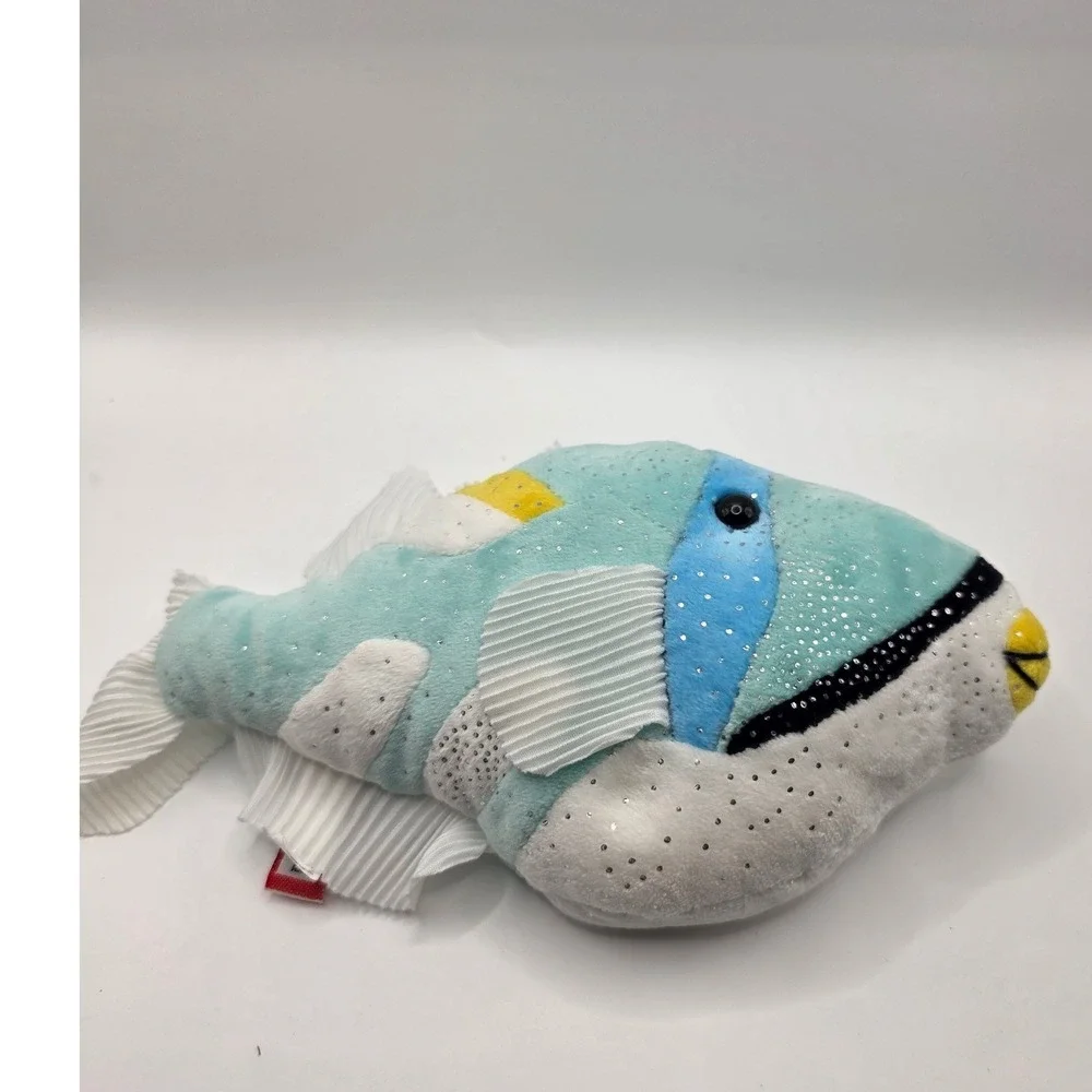 Douglas Humu Fish Grand Wailea Resort Blue White Glitter Plush 5x9in